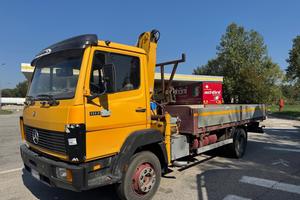 MERCEDES ATEGO 1117 CASSONE CON GRU EFFER