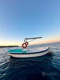 Gozzo 7 metri entrobordo autosvuotante resina