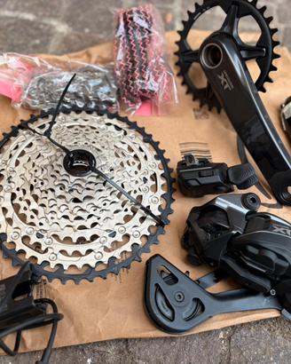 Gruppo SHIMANO XT DI2 M8250 12v - NUOVO