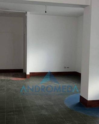 Immobile di 200 m² a Arzano