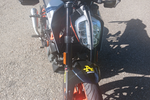 Ktm duke 390