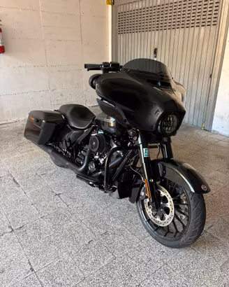 Street Glide 2018