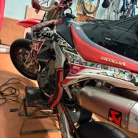 o moto cfr 450 pronta in pista 