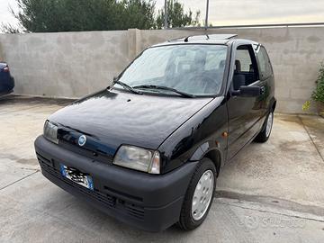 Fiat cinquecento-tetto apribile
