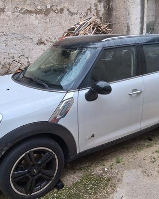 Mini countryman r 60 1.6 diesel  112 cv anno 2010