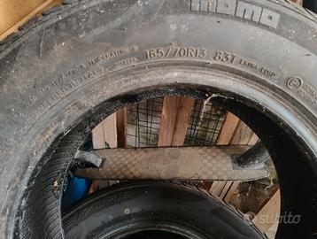 pneumatici della misura 165 70 R13 83T 