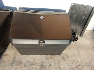 Baule bauletto delivery kimco piaggio honda