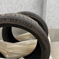 Michelin Pilot Sport 4s