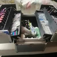 Valigia, accessori e Lampada UV