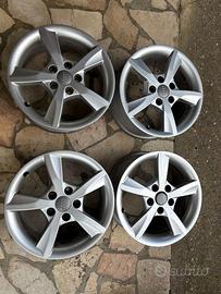 Set 4 cerchi in lega da 16" originali Audi
