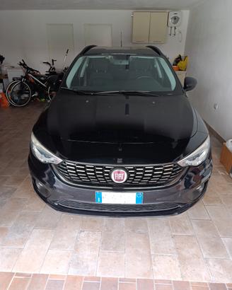 Fiat Tipo SW 1.6 Easy Diesel 2017