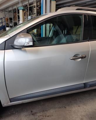 Porta anteriore sx nuda RENAULT MEGANE del 2011