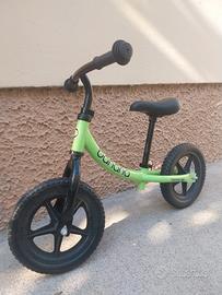 bicicletta senza pedali