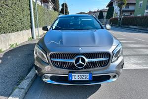 Mercedes GLA