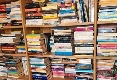 Libri usati Vintage da lettura autori vari PA-VI