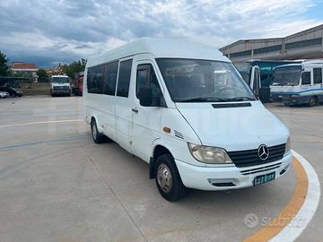 Mercedes Benz Sprinter