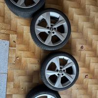 Cerchi in lega audi originali + 4 gomme 4 stag.