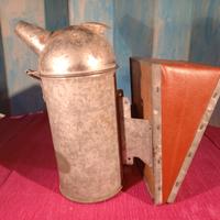 Spruzzatore affumicatore vintage per api