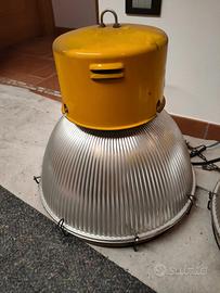 Lampada stile industrial