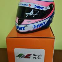 Casco  replica  S.Perez 2018 1:2 Autografato 