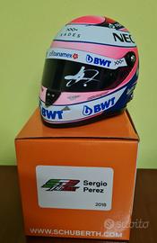 Casco  replica  S.Perez 2018 1:2 Autografato 