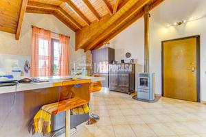 Appartamento tre locali mansardato!