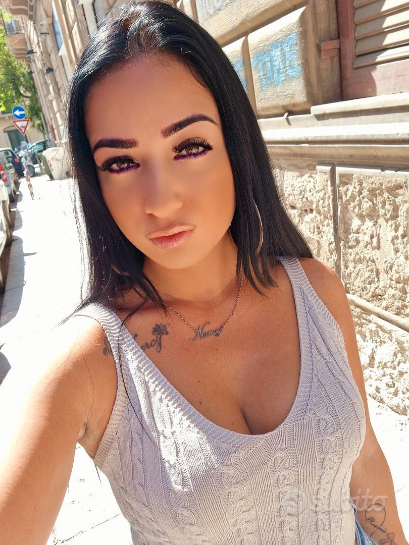 Acconciatura Cameriera Teatro : Acconciature Make Immagini E Fotografie Stock Ad Alta Risoluzione