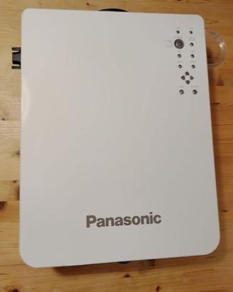 Videoproiettore Panasonic + schermo cinema