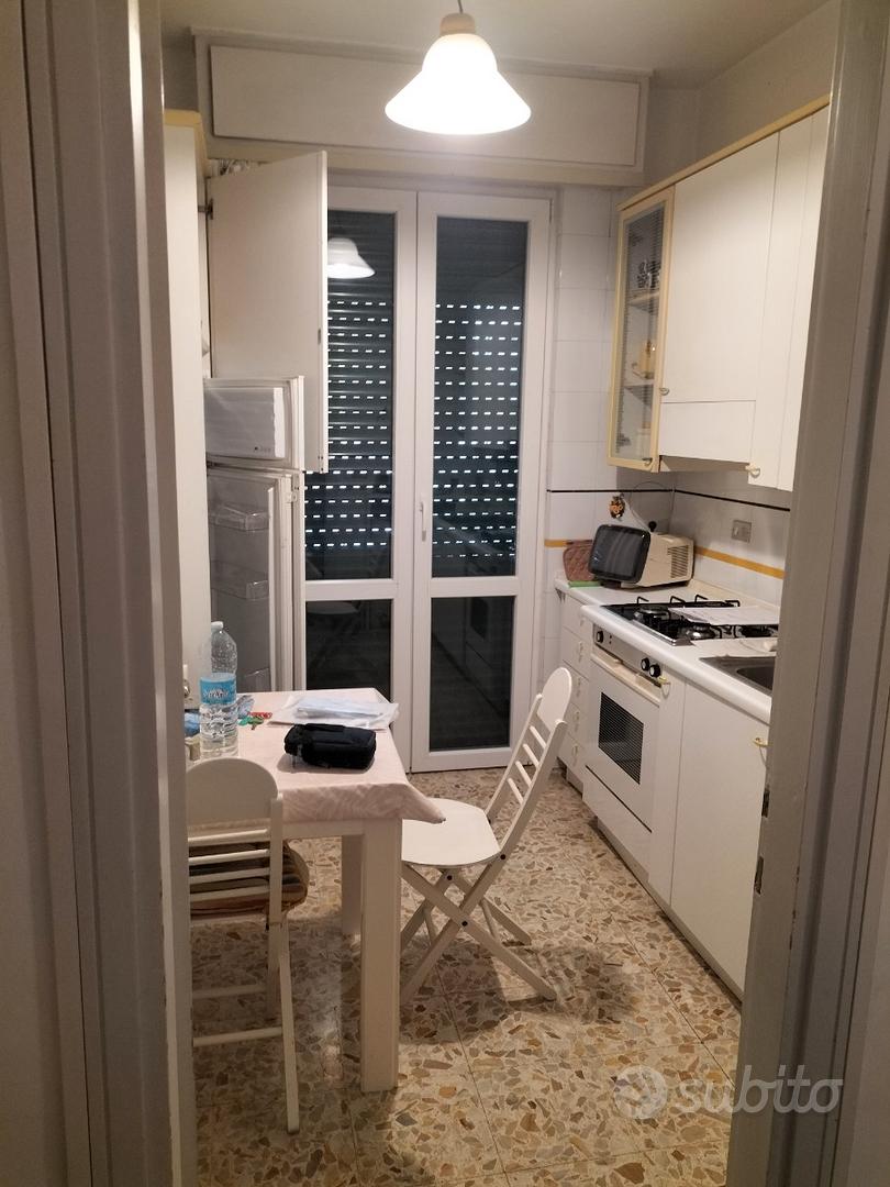 Appartamento p4 in via battisti e magazzino al pt - Vista 3