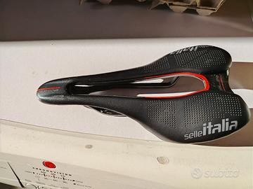 Selle Italia SLR carbonio
