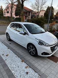 Peugeot 208 PureTech 68 CV Allestimento Access