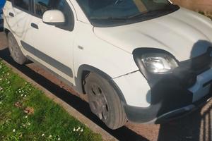 Panda 1000 hybrid citycross