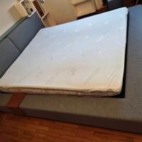 Letto imbottito moderno king size