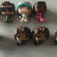 personaggi stranger things Kinder joy