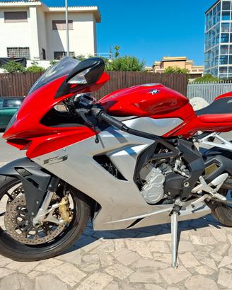 MV Agusta F3 675 EAS 2013 rosso e argento.