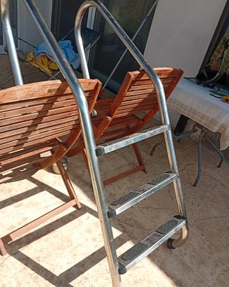 scaletta in acciaio inox per piscina 