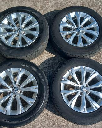 GOMME PIU CERCHIONI ORIGINALI VOLKSWAGEN 