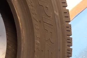 2 gomme Pirelli  scorpions  invernali 