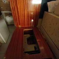 Macchina da cucire vintage anni 50 con mobile 