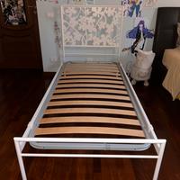 Letto singolo in ferro + materasso