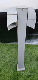 Lampione paletto da esterno per 2 luci orientabili