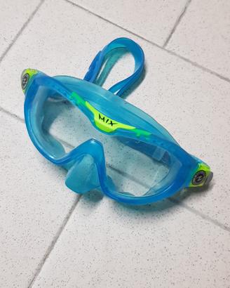 maschere subacquee e snorkel