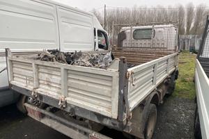 NISSAN CABSTAR 2004 CASSONE RIBALTABILE