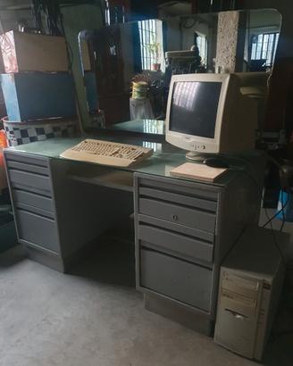 scrivania con specchio 