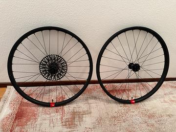 Reserve DH Mullet 29/27.5 i9 Carbon