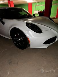 Alfa Romeo 4c Launch Edition