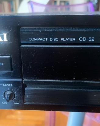 AKAI CD 52