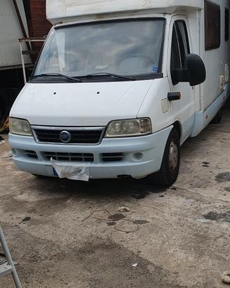 camper semi 7.30 mt ducato mc louis 2800 td