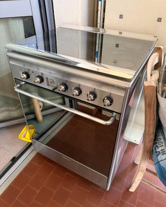Cucina SMEG a gas acciaio inox