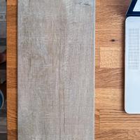 Piastrella da pavimento e rivestimento interno